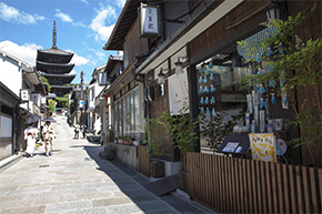 京東都 本店の外観